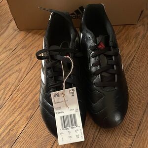 Adidas cliques (Soccer)